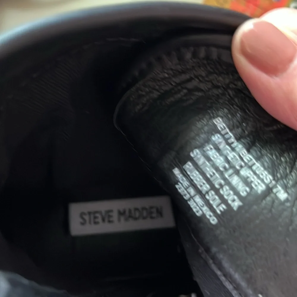 COPY - Steve Madden Bettyy 1 boot NWOT never worn - Picture 4 of 5